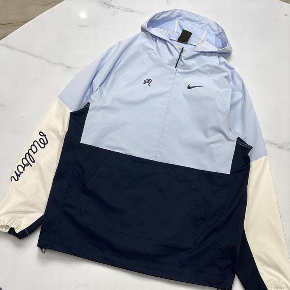 希少 美品 ナイキ× マルボンゴルフ コラボ アノラック ジャケット M ブルー NIKE（ナイキ） ジャケット メンズ CLUB MARINA アノラック IB7558-009