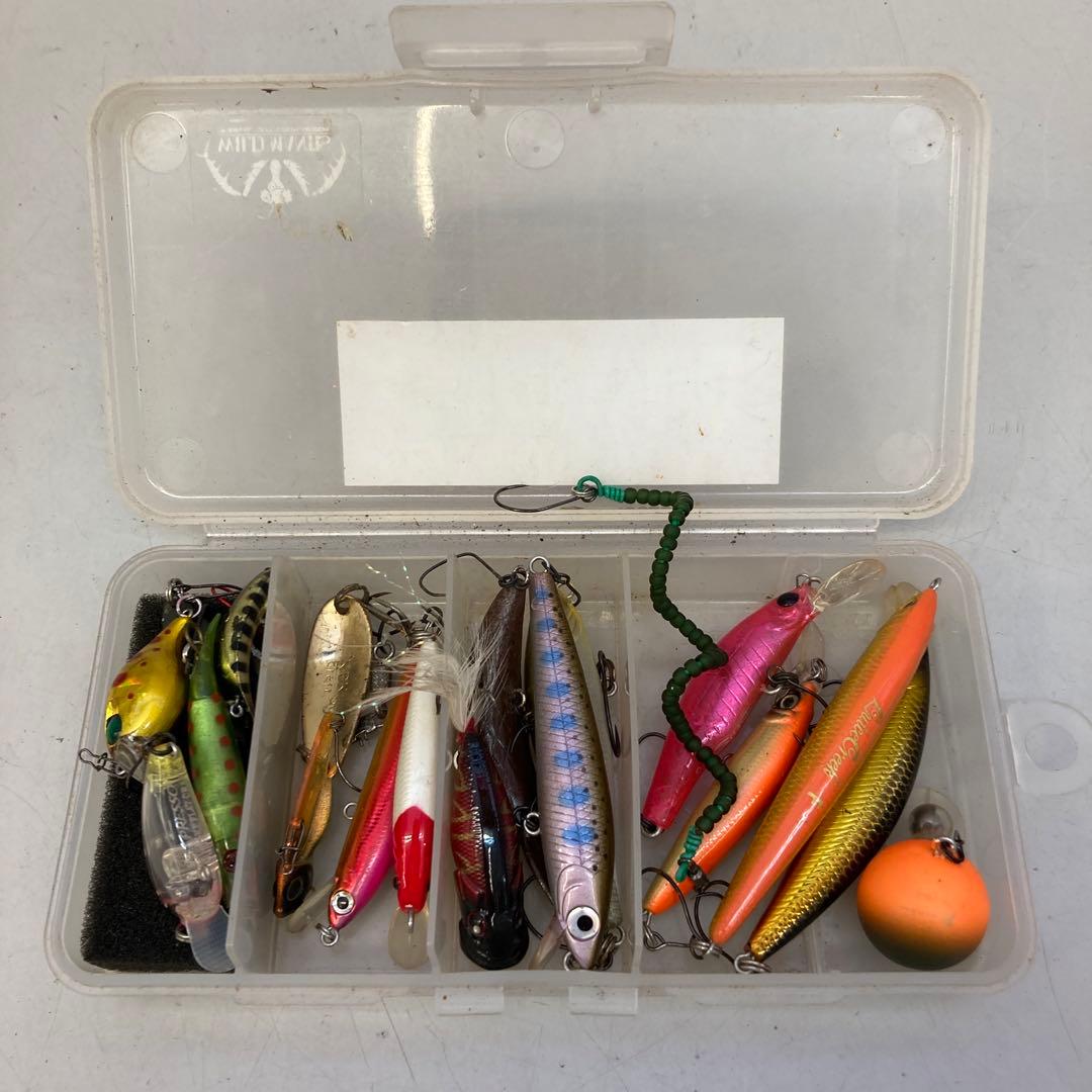 釣り用品 ルアー 大量まとめ売り ミノー クランクベイト スプーン