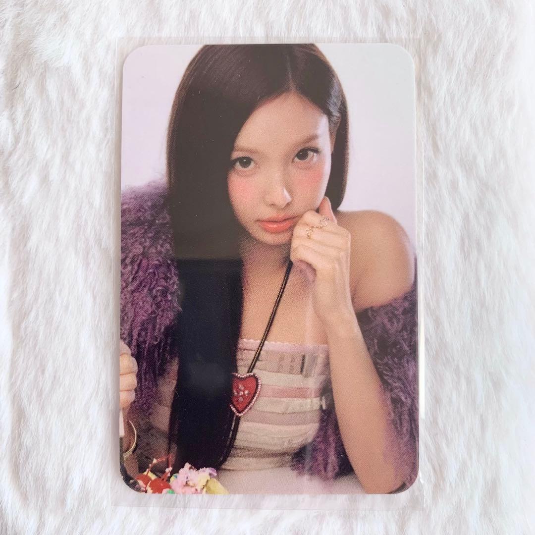 TWICE ナヨン \"THE STORY GOES ON\" KPOPNARA限定 TWICE - TEN: THE STORY GOES ON [CAST VER.] – Kpop Nara