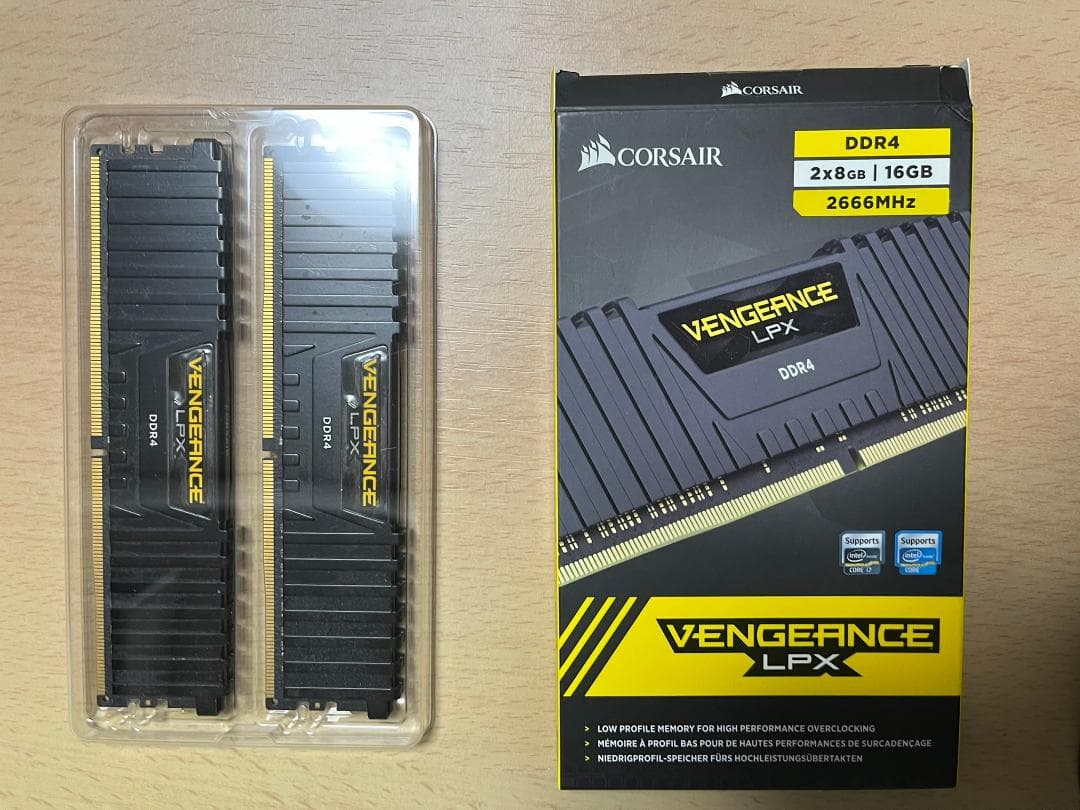 メモリー CORSAIR VENGEANCE LPX DDR4 16GB (2x8GB) Amazon | Corsair Vengeance LPX 16GB (2x8GB) DDR4 DRAM 2666MHz (PC4