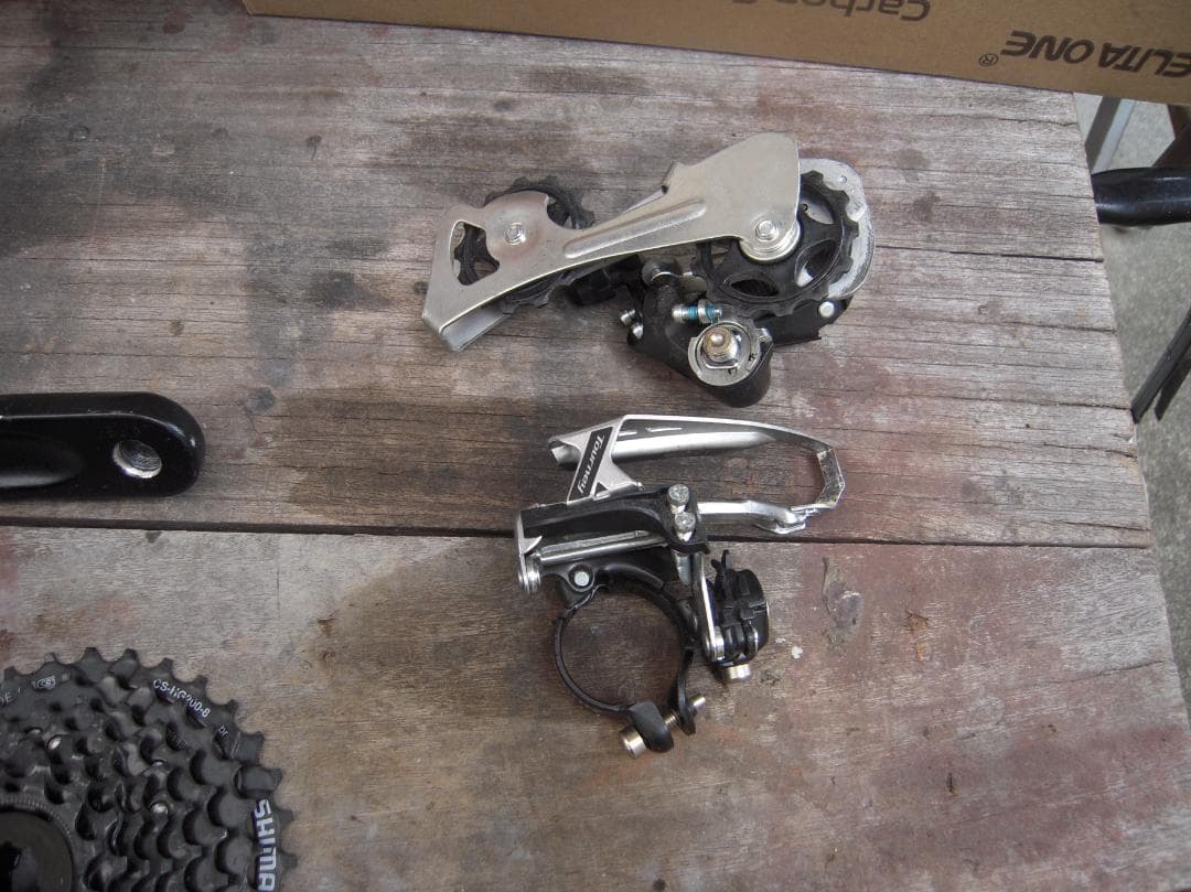 シマノ クランクセット ブラック 4スポーク 27速セット