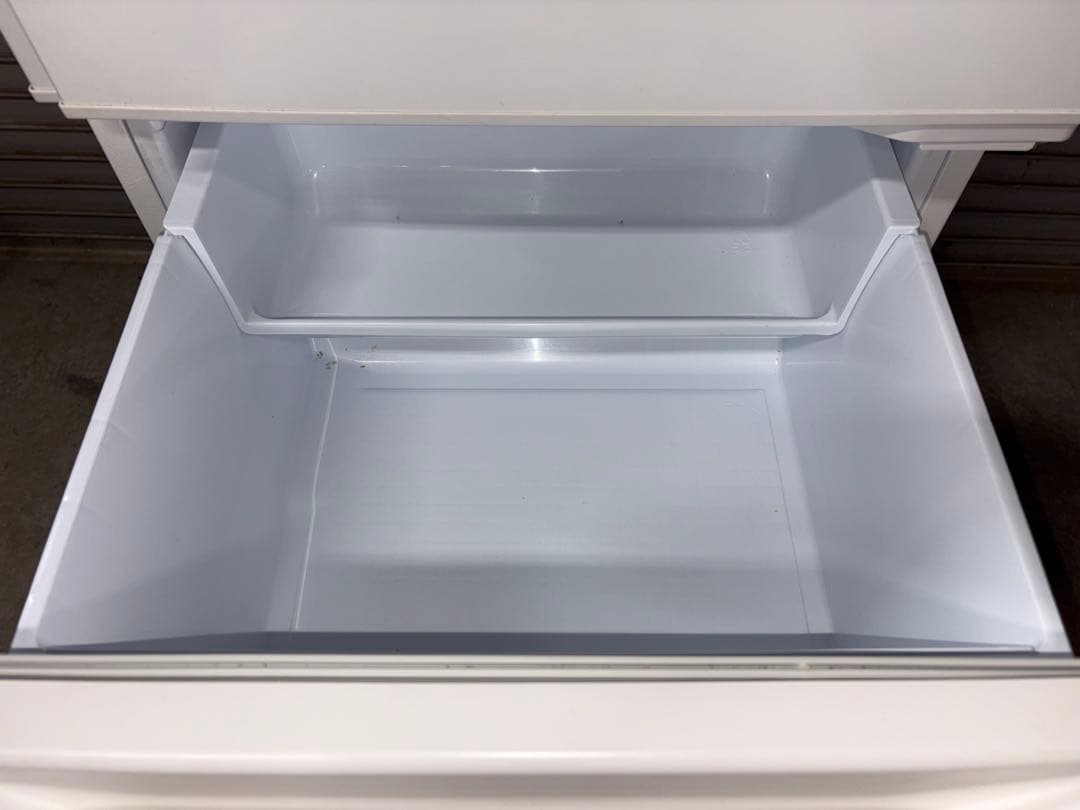 ☆mari☆　GE29 冷凍冷蔵庫 三菱 MR-CX27H -W　23年製