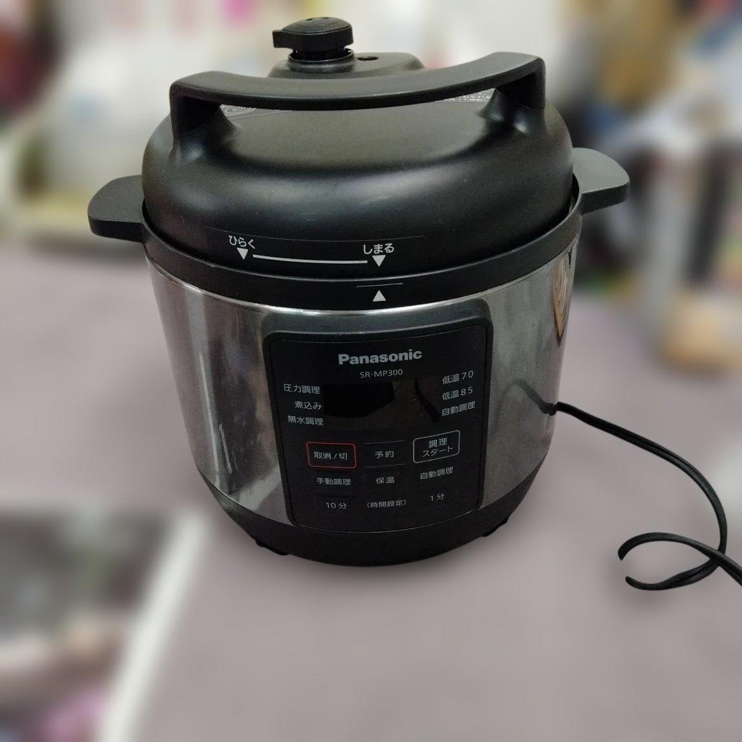 Panasonic 電気圧力鍋 SR-MP300 - メルカリ