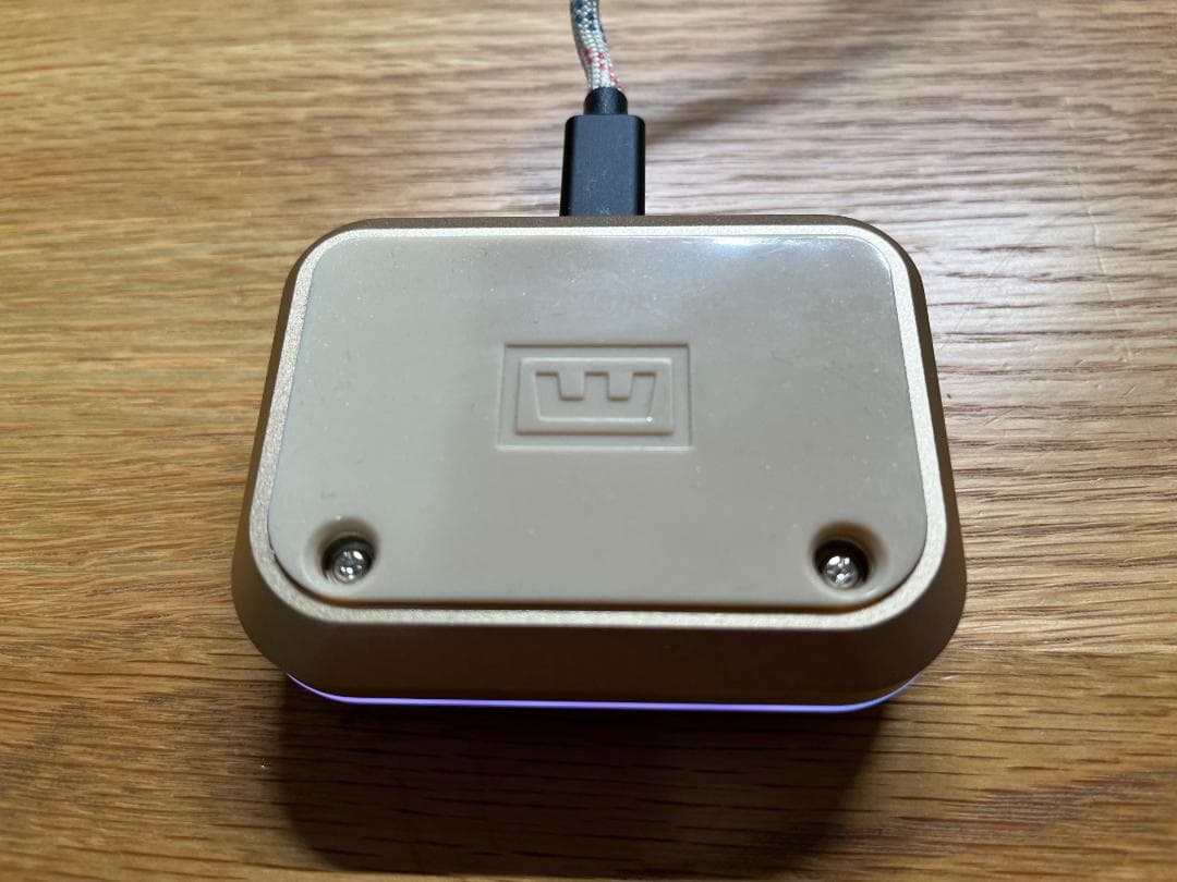 Wooting UwU RGB + Brass bottom case - メルカリ