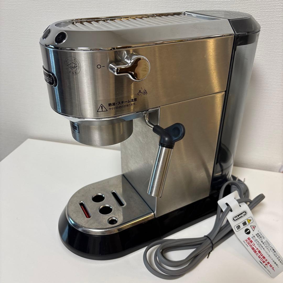 値下げ〉【匿名配送】デロンギ エスプレッソマシン DEDICA EC680