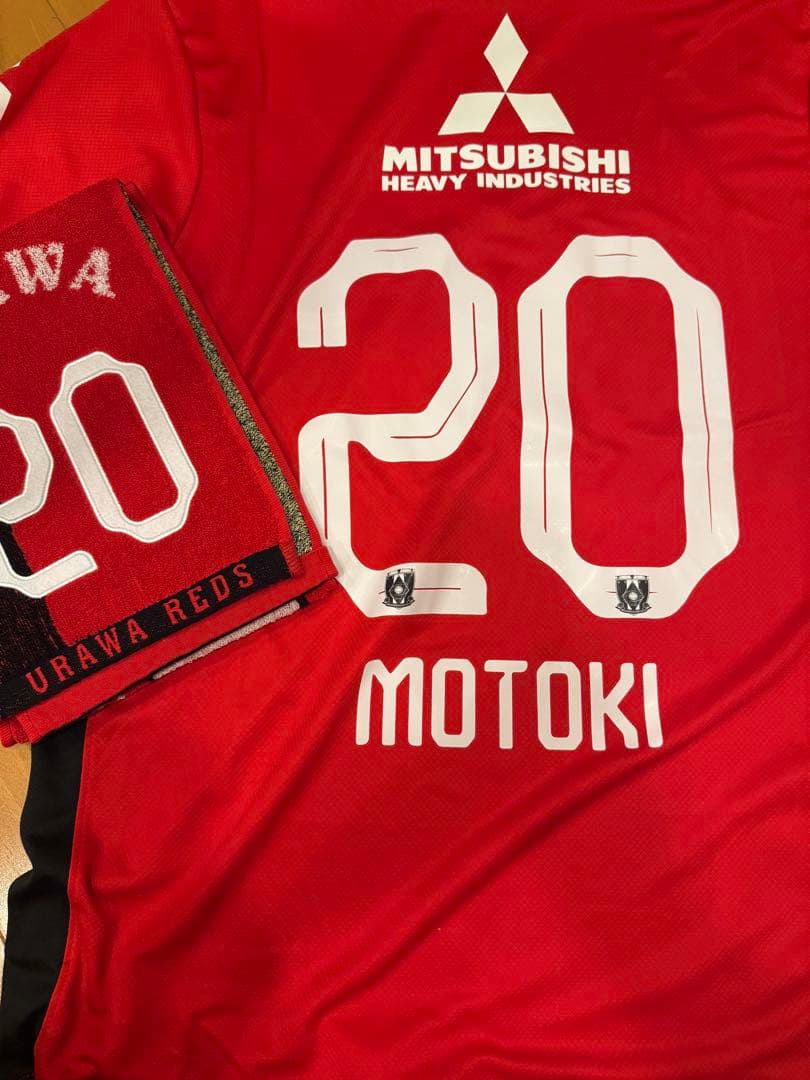 浦和レッズ 長倉幹樹 ユニフォーム&タオルセット 浦和レッズ 長倉幹樹 ユニフォーム&タオルセット 浦和レッズ 長倉幹樹