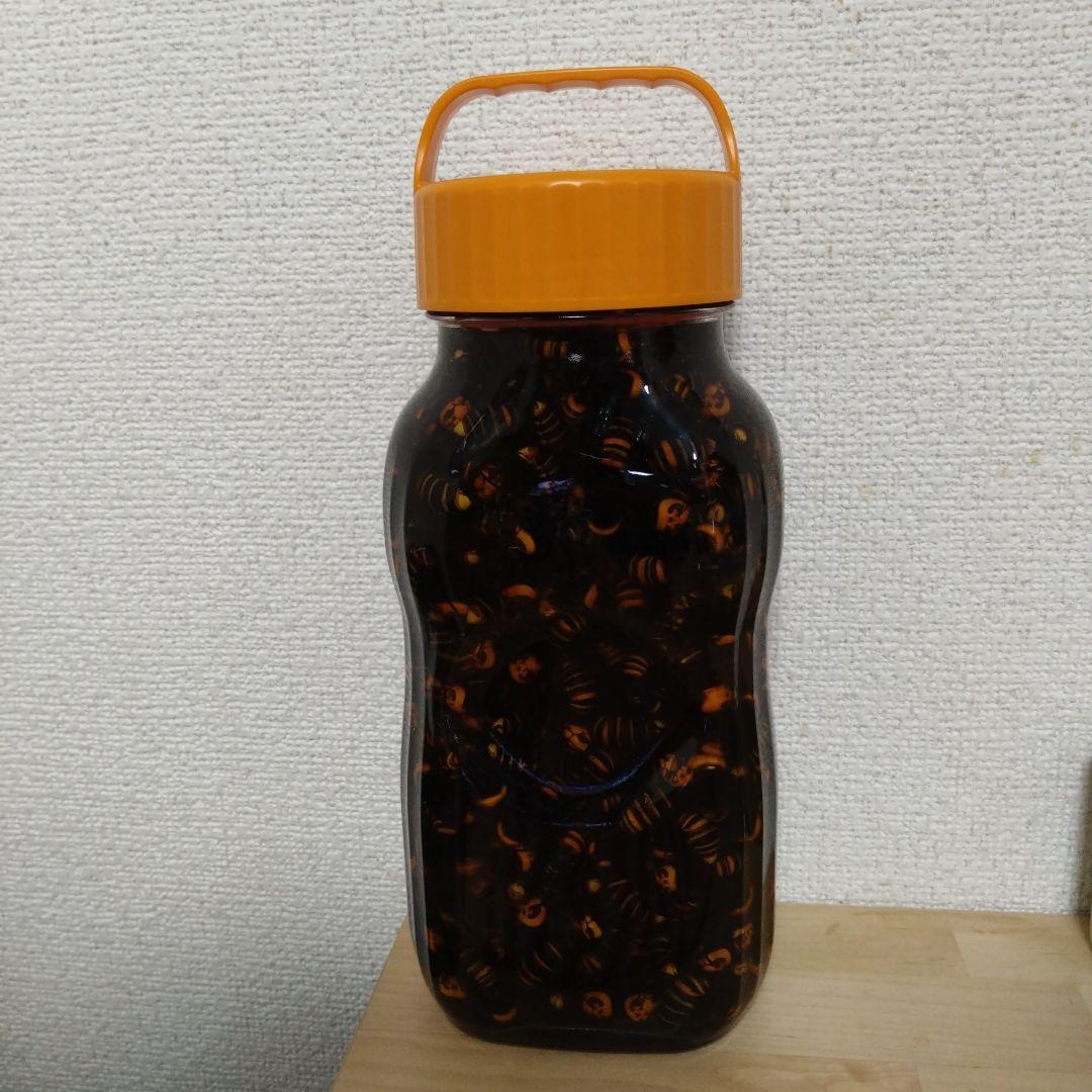 【300匹】オオスズメバチ焼酎 蜂酒 720ml | 蜂酒-オオスズメバチの焼酎漬け販売｜あつたや