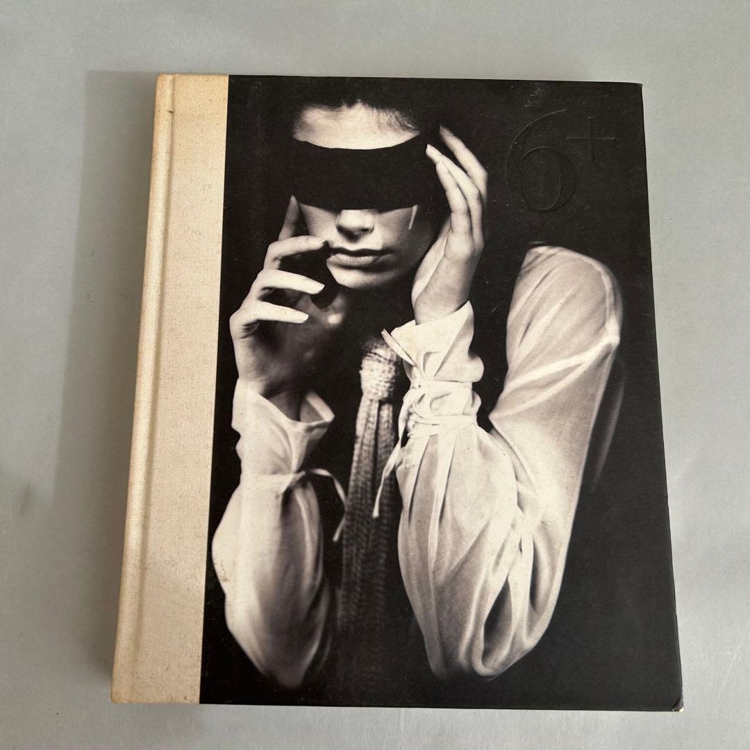 レア.希少）6＋ アントワープ・ファッション展図録（日本語版）アート