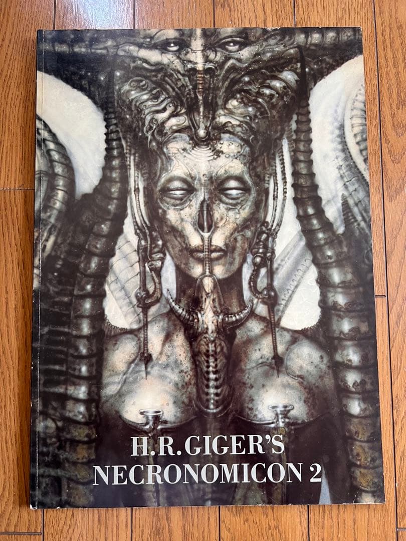 H.R.ギーガー ネクロノミコン2 アート作品集 - メルカリ