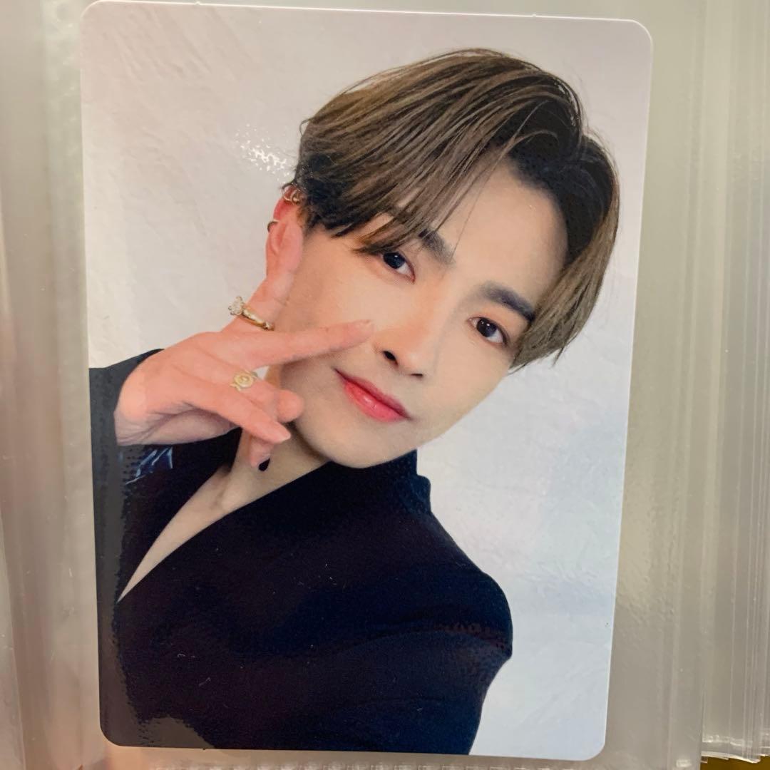 ATEEZ ホンジュン トレカ 初回限定版 - メルカリ