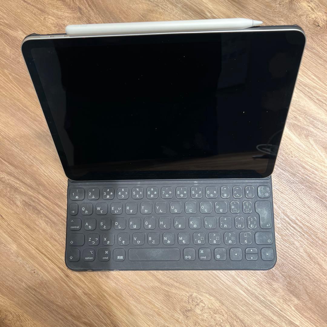 ロック解除済】iPad Pro 11第1世代 64GB ジャンク ペン・KB付 - メルカリ