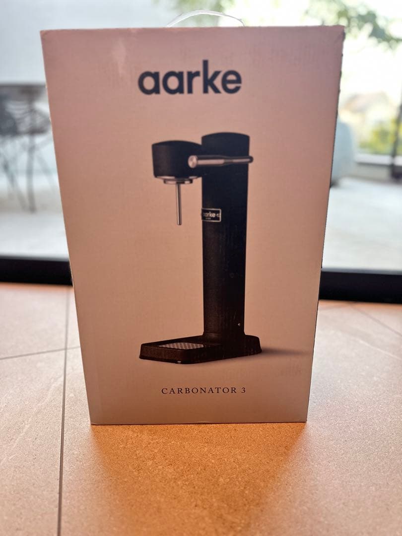【新品未使用】Aarke Carbonator 3 炭酸水メーカー（ブラック） AA1201 炭酸水メーカー Carbonator 3（カーボネーター3） マット