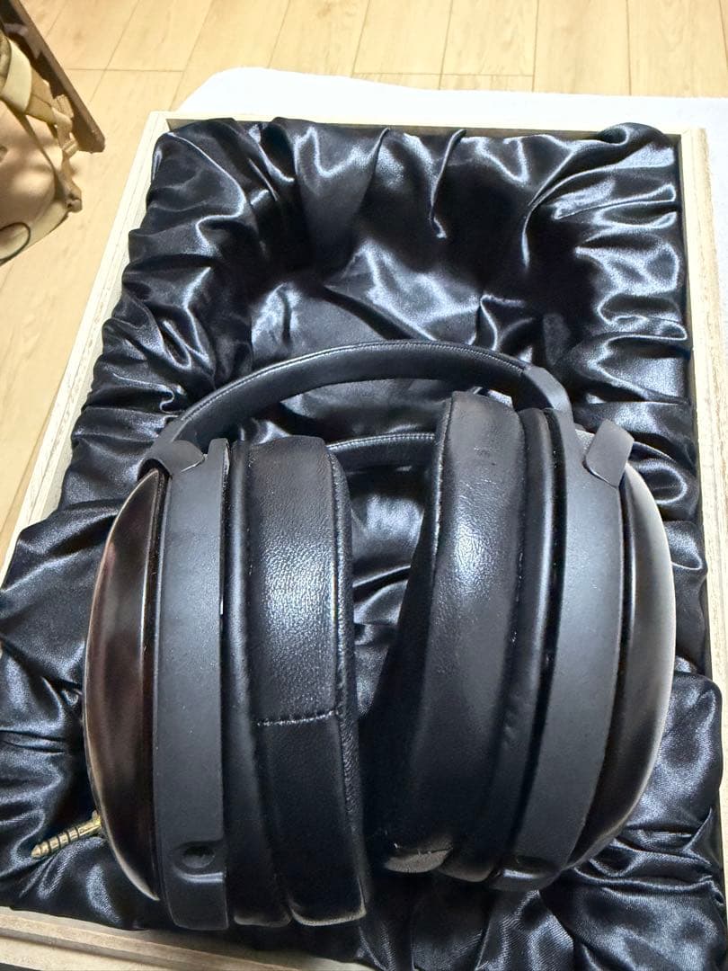 audio-technica 有線ヘッドホン 黒 AWKT ATH-AWKT｜ヘッドホン：ワイヤードヘッドホン｜オーディオテクニカ