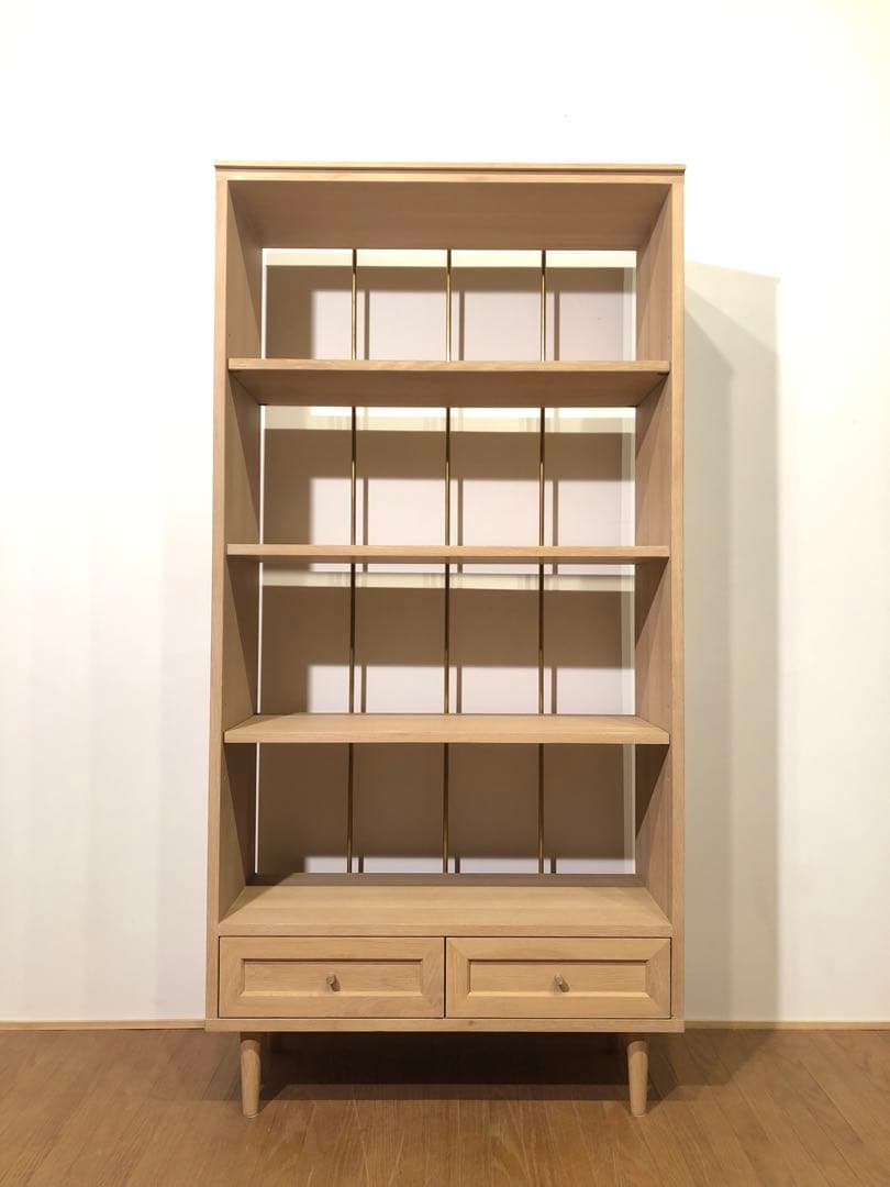 工房製作 オーク無垢 楢無垢材 本棚 飾り棚 真鍮 ホワイトオイル仕上 店舗什器 THE SHELF / 無垢 ホワイトオーク × White Steel – KANADEMONO