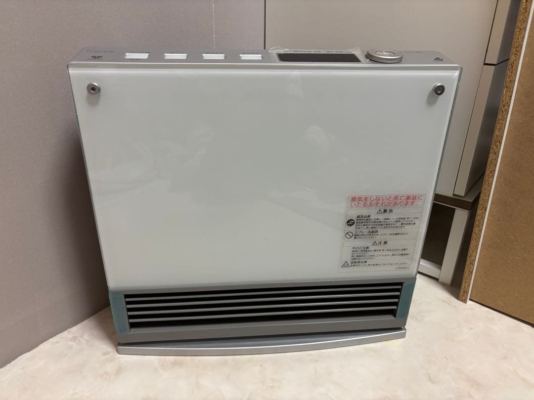 ノーリツガスファンヒーター ホワイト 3mガスホース、取扱説明書付き 楽天市場】ノーリツ ガスファンヒーター ホースの通販