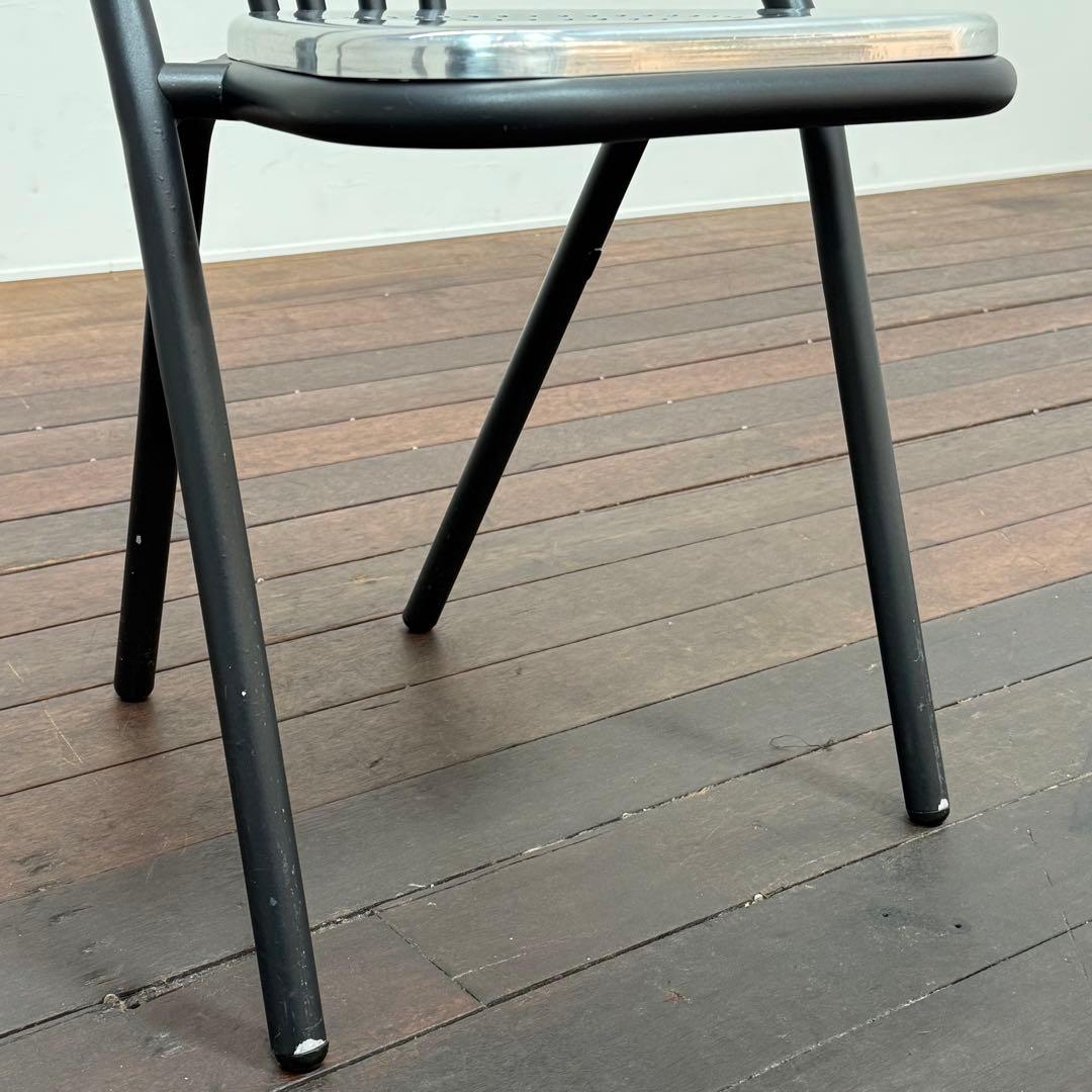 H21K37b DCW EDITIONS サーピルチェア ダイニングチェア - メルカリ