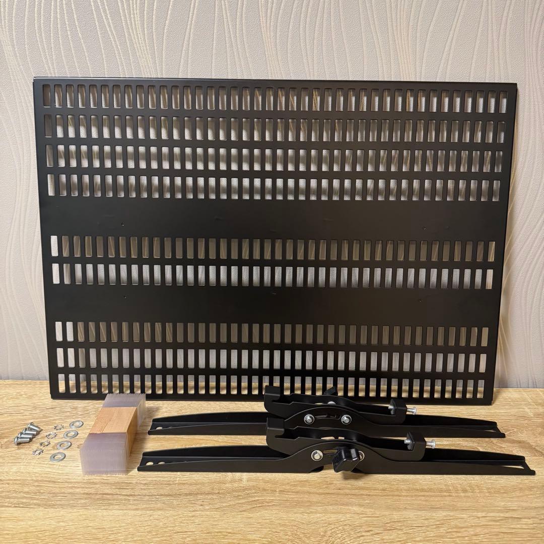 壁美人 37-65インチ対応 壁掛けテレビ | Lサイズ(37～65インチ用) / 壁美人.net ホッチキスで壁