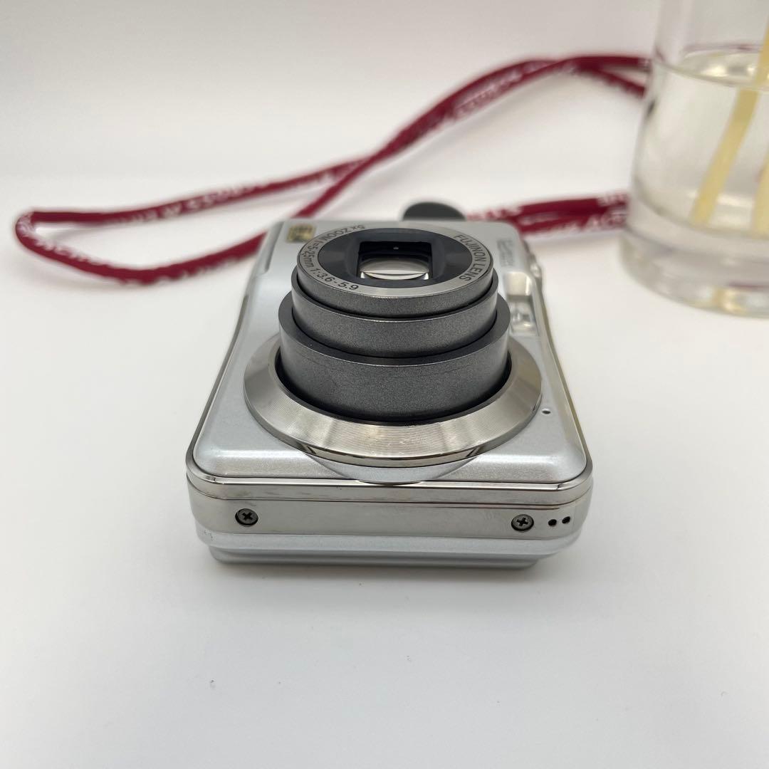 スマホ転送OK✨FUJIFILM FINEPIX AX200✨動作確認済 乾電池 - メルカリ