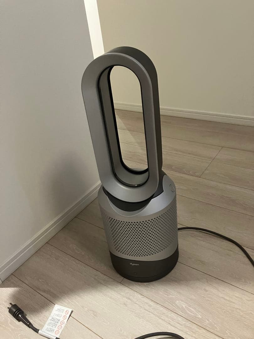 Dyson AM09 冷暖房機能 タワー型扇風機 グレー ダイソン dyson (DCモーター搭載)リモコン付 扇風機 ファンヒーター