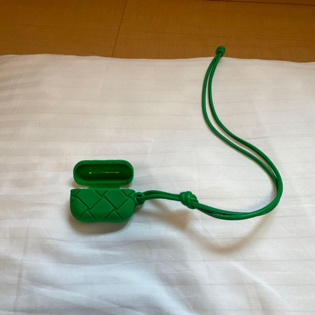 Bottega Veneta イヤホンケース グリーン BOTTEGA VENETA（ボッテガ・ヴェネタ） イントレチャート ラバー