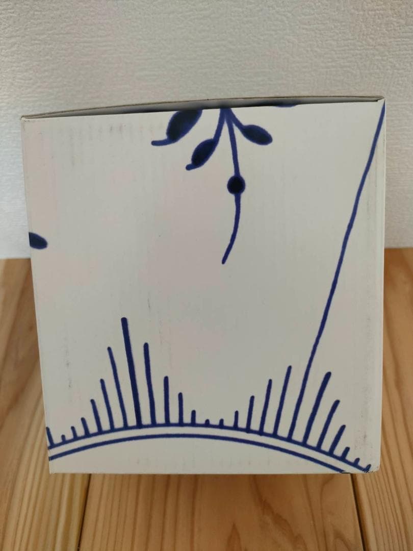 【新品未使用】ロイヤルコペンハーゲン ブルーフルーテッド メガ ジャグ 0.6L