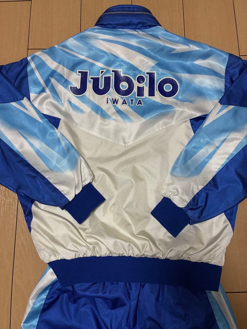 最終値下！美品【90sヴィンテージ】ジュビロ磐田ウィンドブレーカー