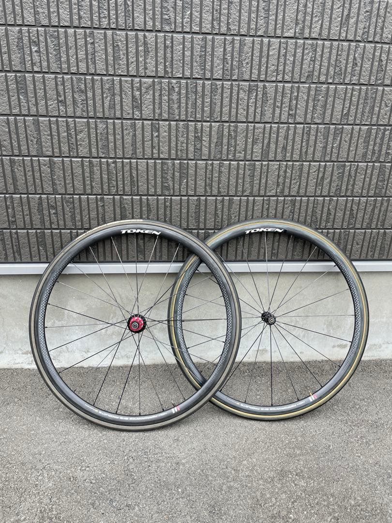 最終値下げ！TOKEN T28 カーボンホイール　1132g 最終値下げ！TOKEN T28 カーボンホイール 1132g - メルカリ