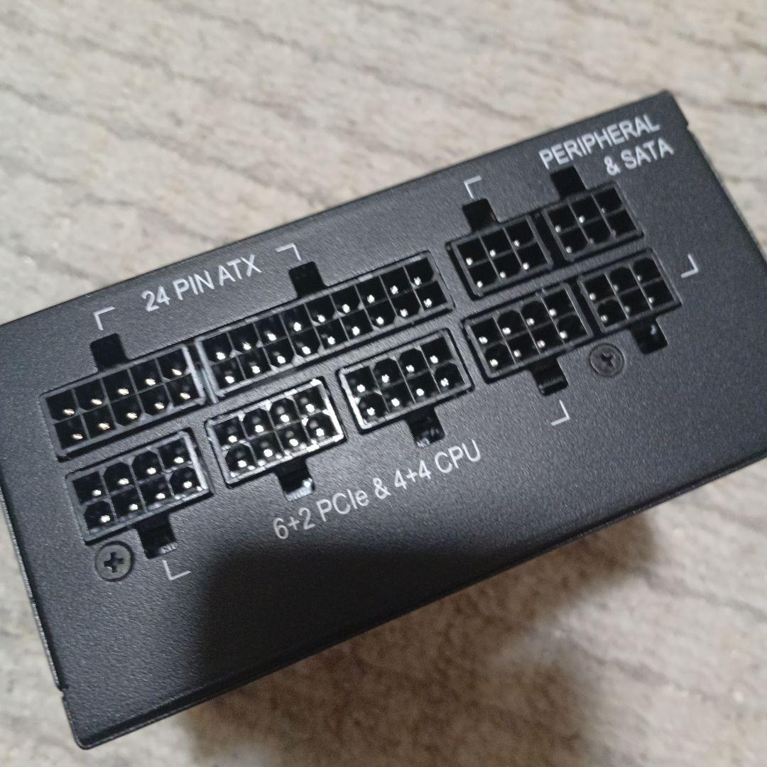 CORSAIR SF750 750W 電源ユニット SFX電源 - メルカリ