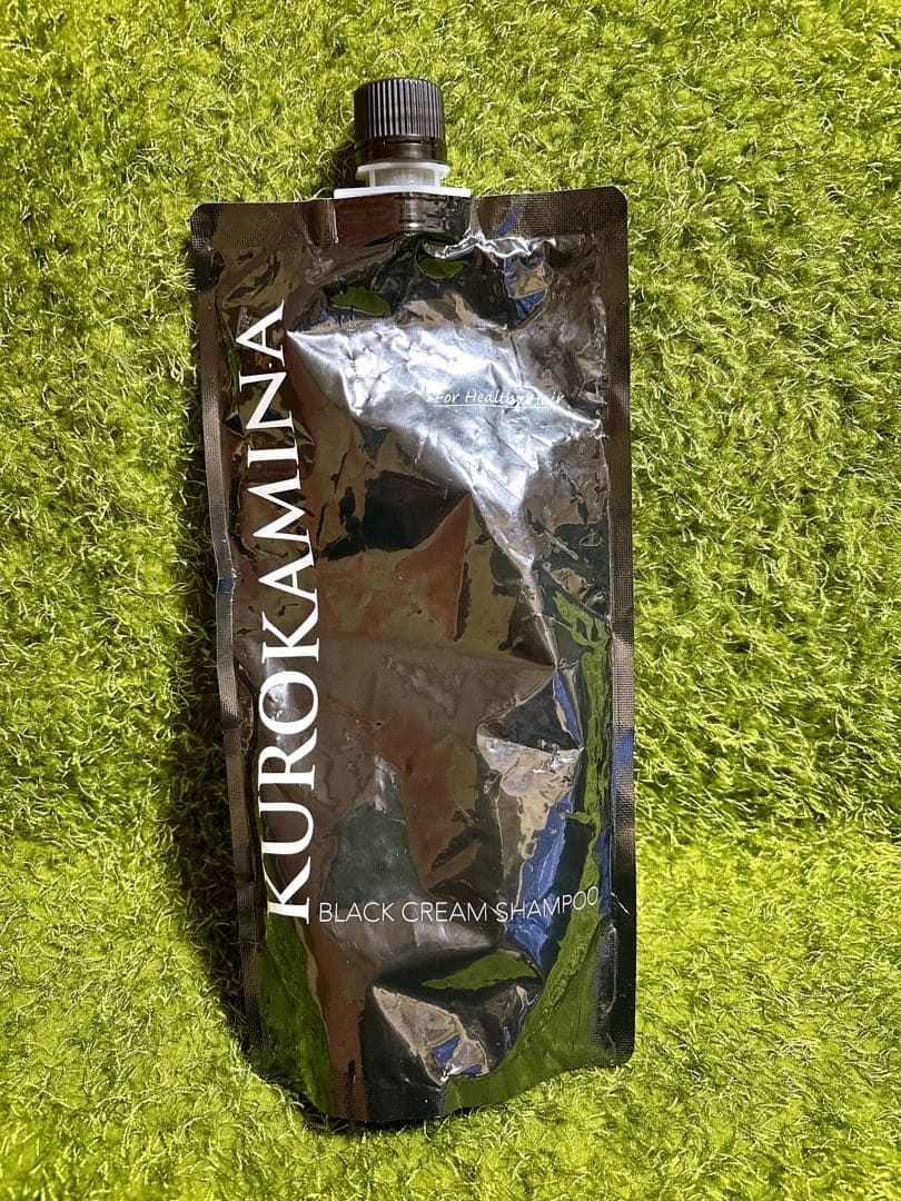 KUROKAMINA BLACK CREAM SHAMPOO 750ml - メルカリ