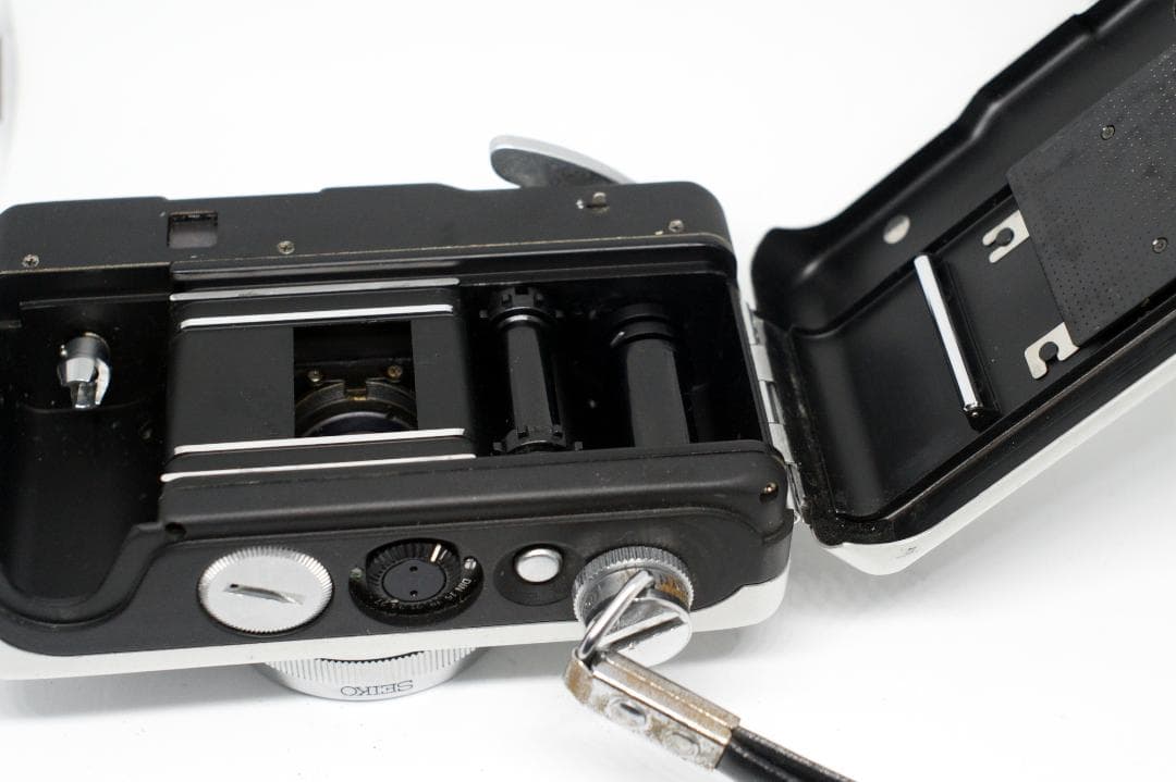 動作確認済み！ハーフカメラ！キヤノン Demi EE17、電池アダプター付き