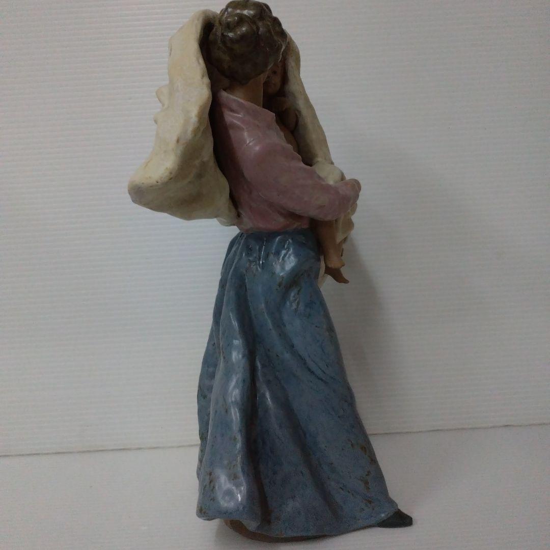 リヤドロ　お母さんの誇り