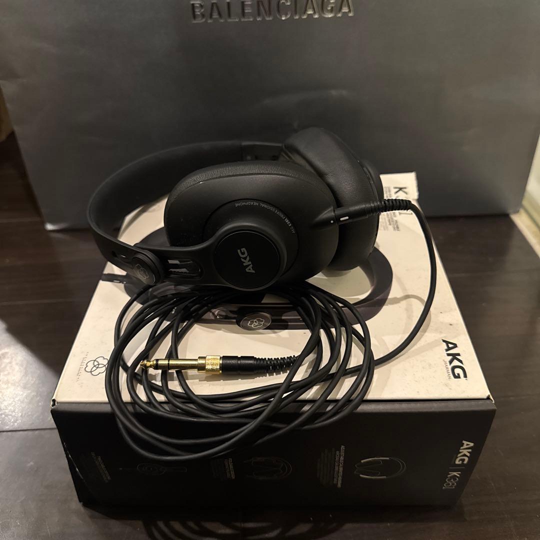 美品】AKG K361 ブラック 有線ヘッドホン 元箱付き - メルカリ