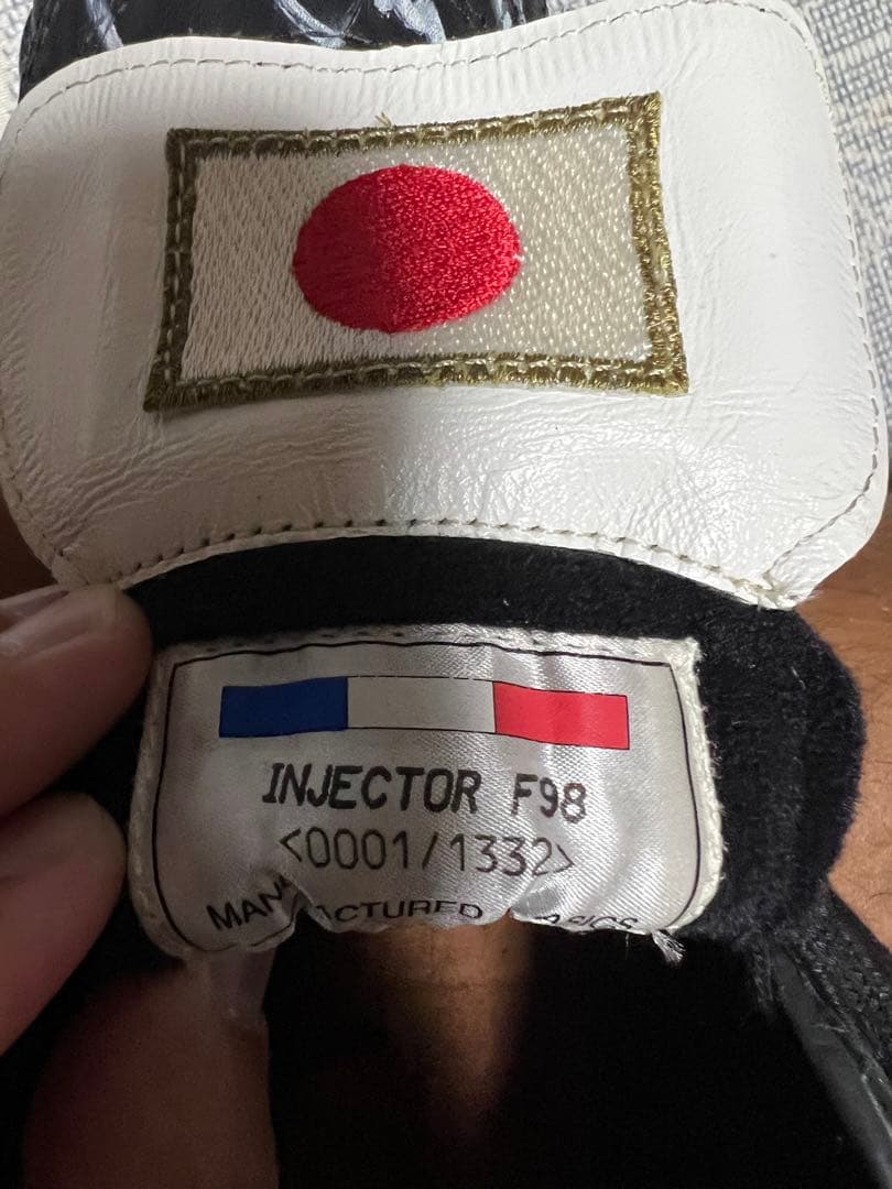インジェクター 激レア限定品 F98 0001 シリアルナンバー - メルカリ