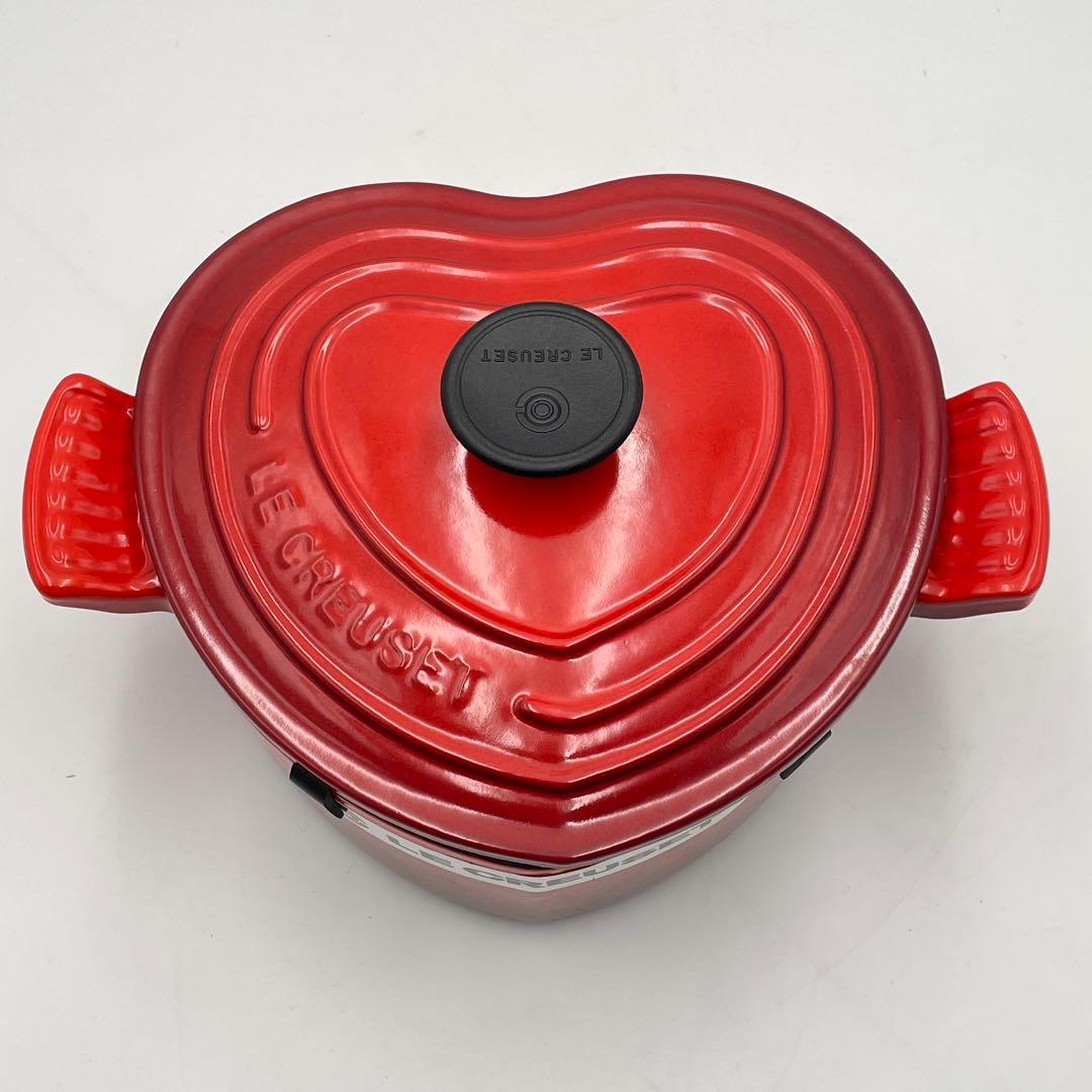 ル・クルーゼ ココット・ダムール ハート型鍋 2.0L チェリーレッド