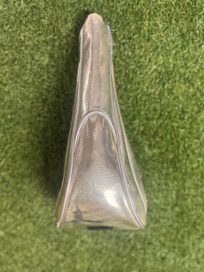 hiroさん専用マークアンドロナ ドライバー ヘッドカバーメタルシルバー