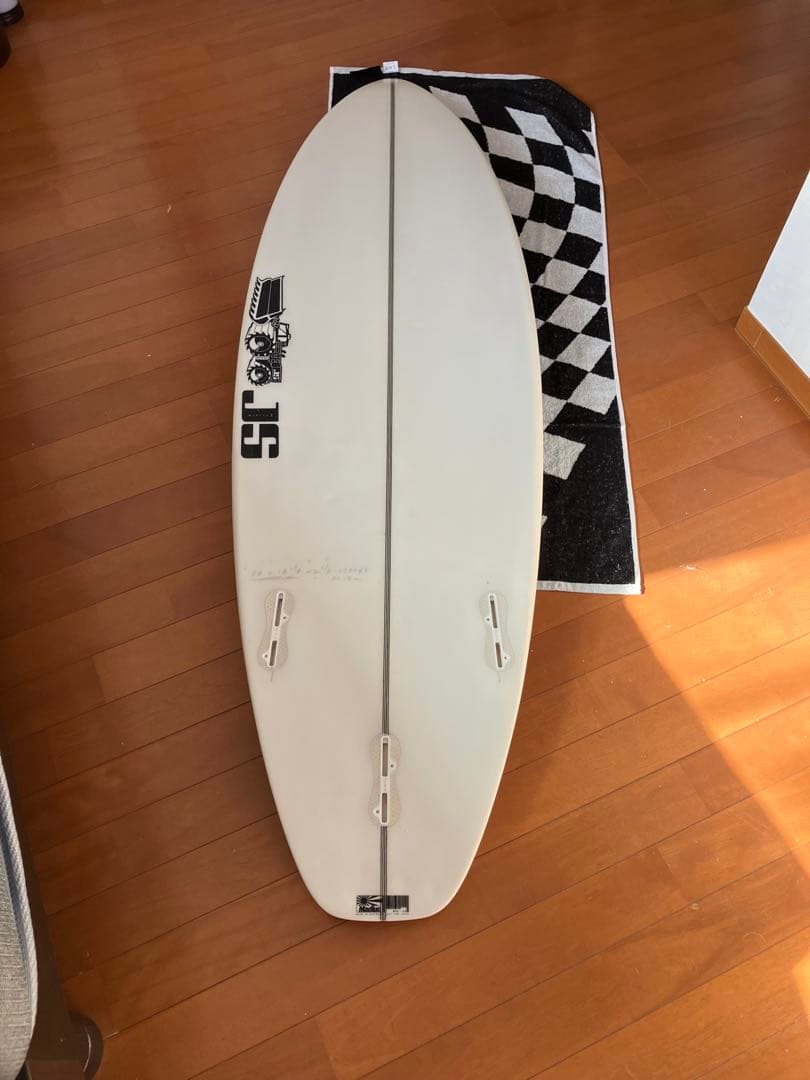 benzoo 様限定　JS Industries MONSTA 8 21.7L