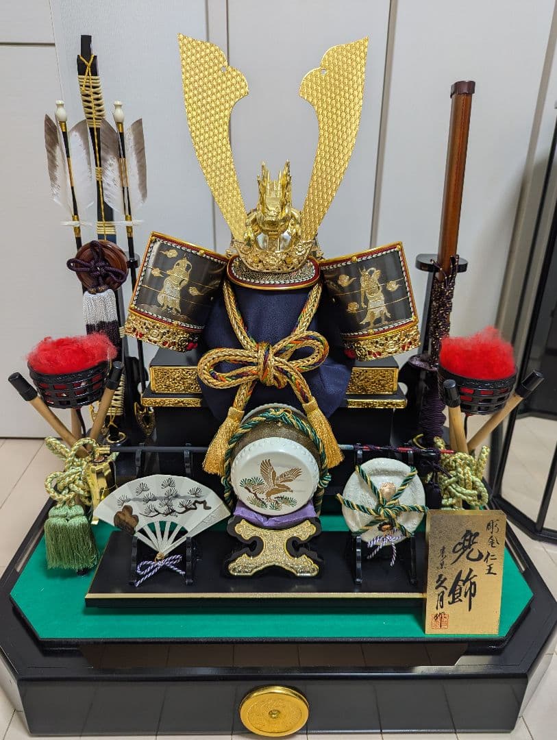 東京久月 兜飾 彫金仁王 五月人形 - メルカリ