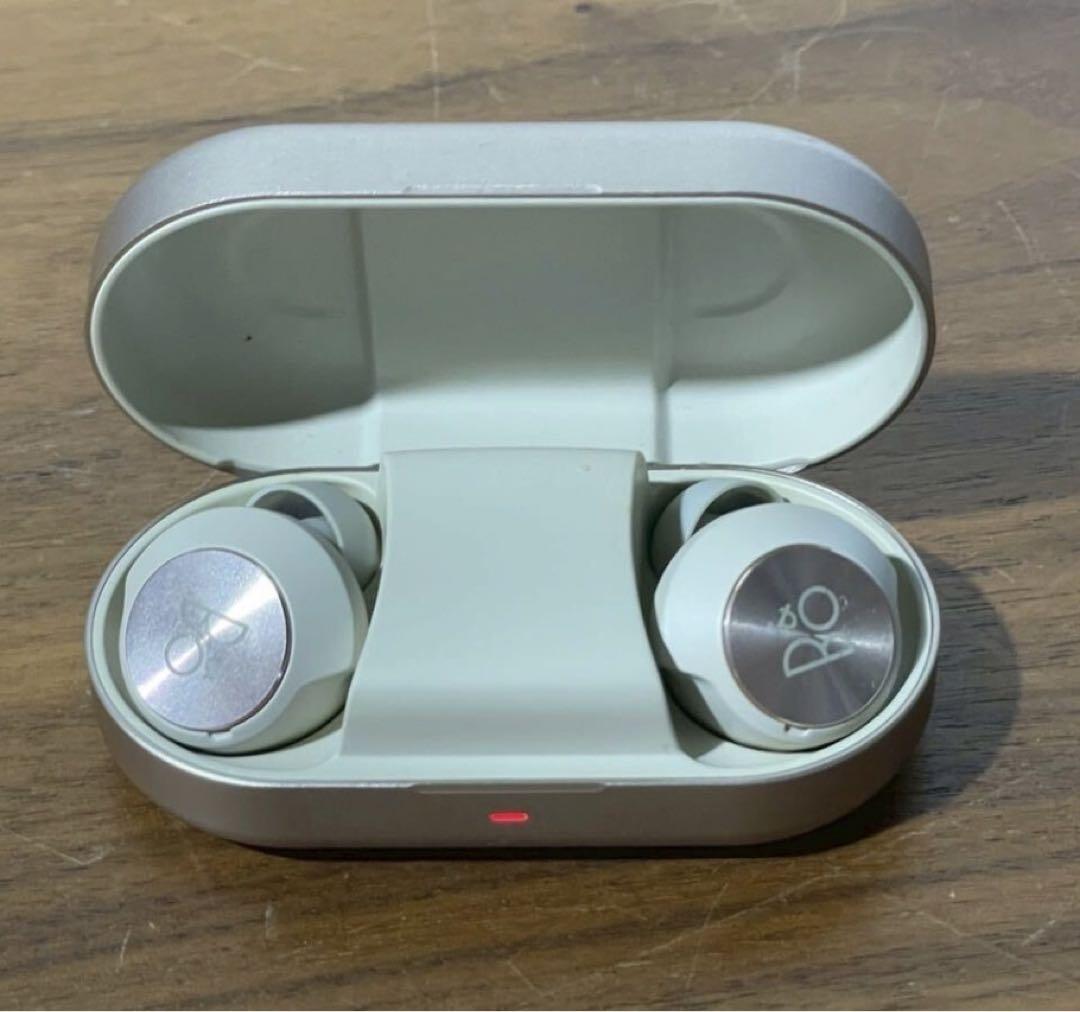 【nr/8.24/5】BANG&OLUFSEN ワイヤレスイヤホン