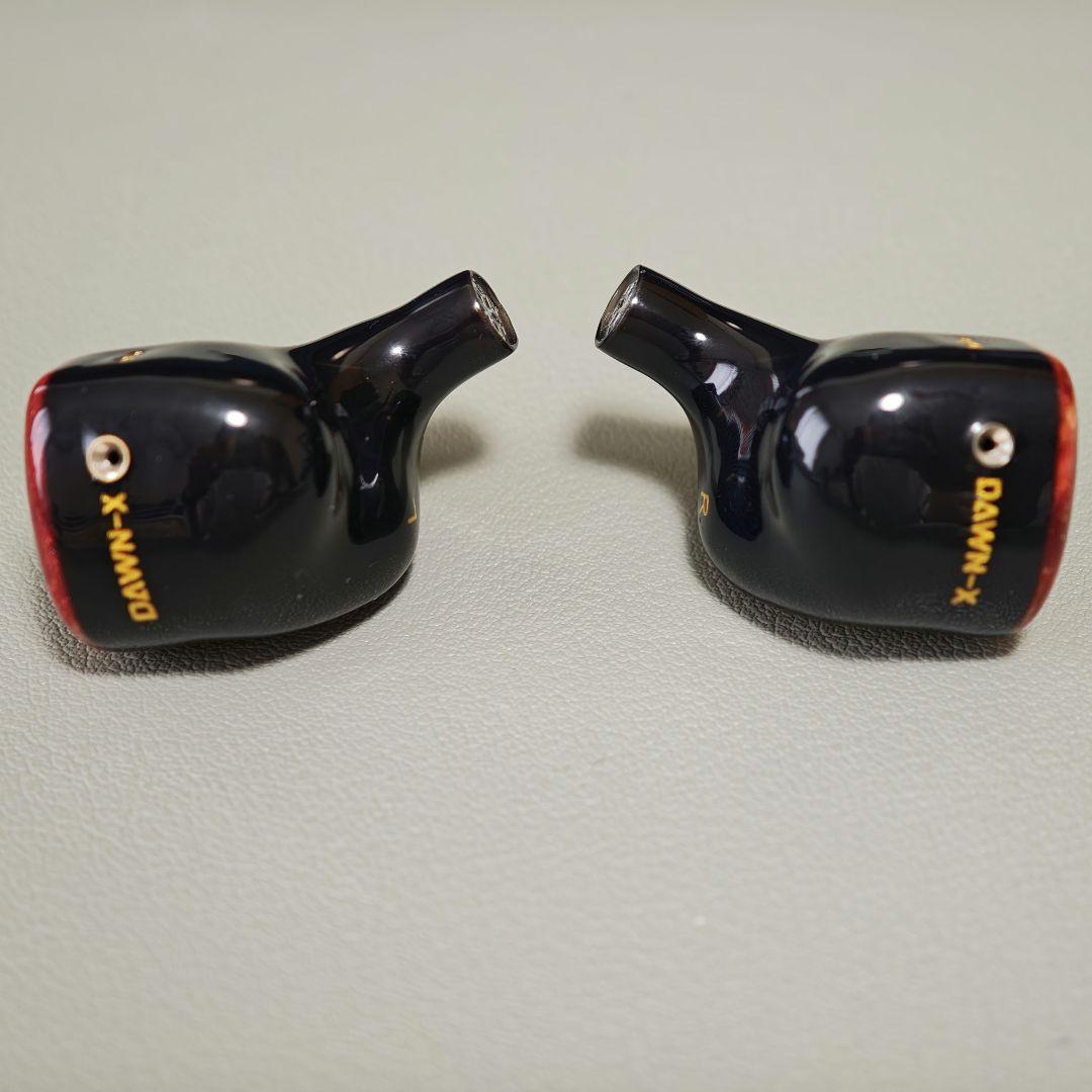 美品】AFUL DAWN-X 有線イヤホン - メルカリ