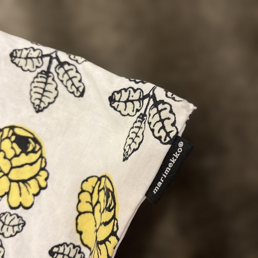 マリメッコ ヴィヒキルース クッションカバー イエロー - メルカリ