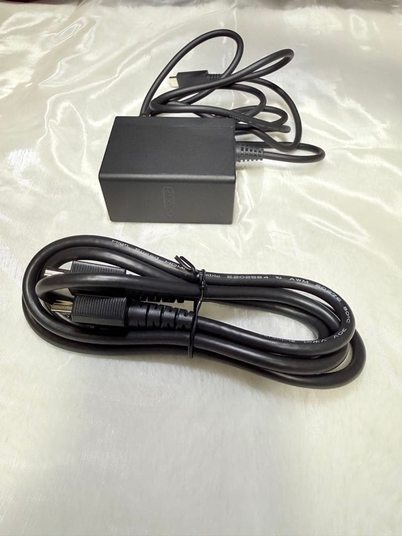 《みーやん》Nintendo Switch ニンテンドースイッチ本体+α