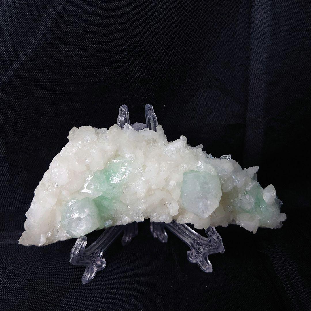 希少☆グリーンアポフィライト ☆キラキラ レア希少石キラキラ大ぶりグリーンアポフィライト原石＆ペリドット