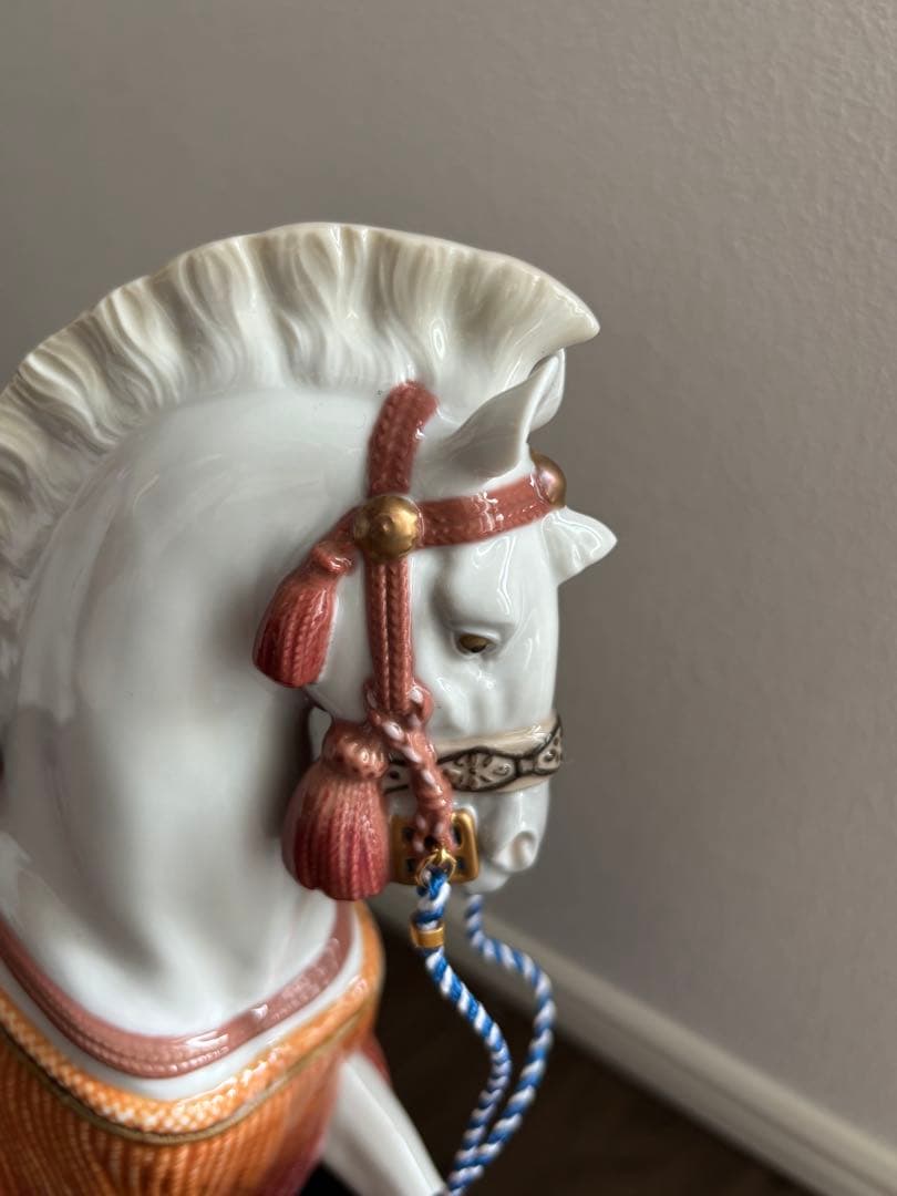 リヤドロ 希望の白馬 証明書有 - メルカリ