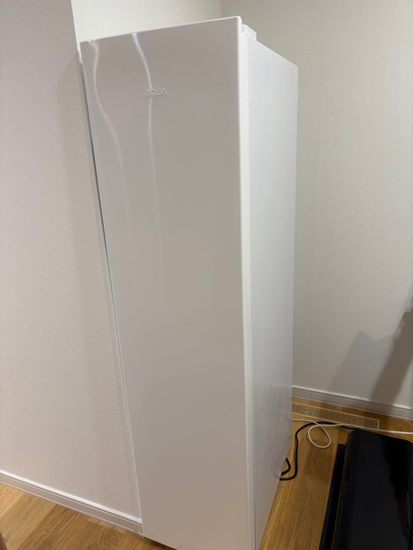 冷凍庫　シンプル　オシャレ　白　未使用に近い‼️ 超美品‼️ 今から24時間値下げ‼️ 楽天市場】【☆P3倍＆最大1,000円OFFcp！】冷蔵庫 一人暮らし 小型