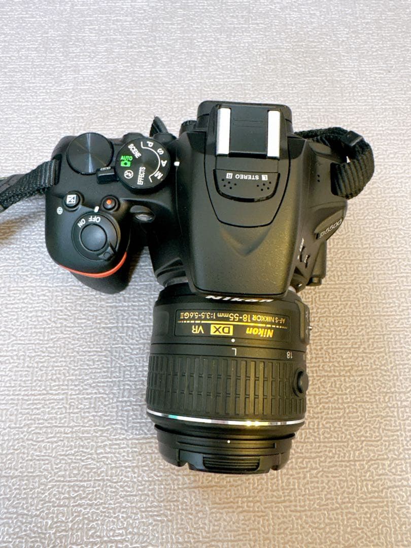 美品】【ショット数2515枚】ニコン Nikon D5500 レンズキット