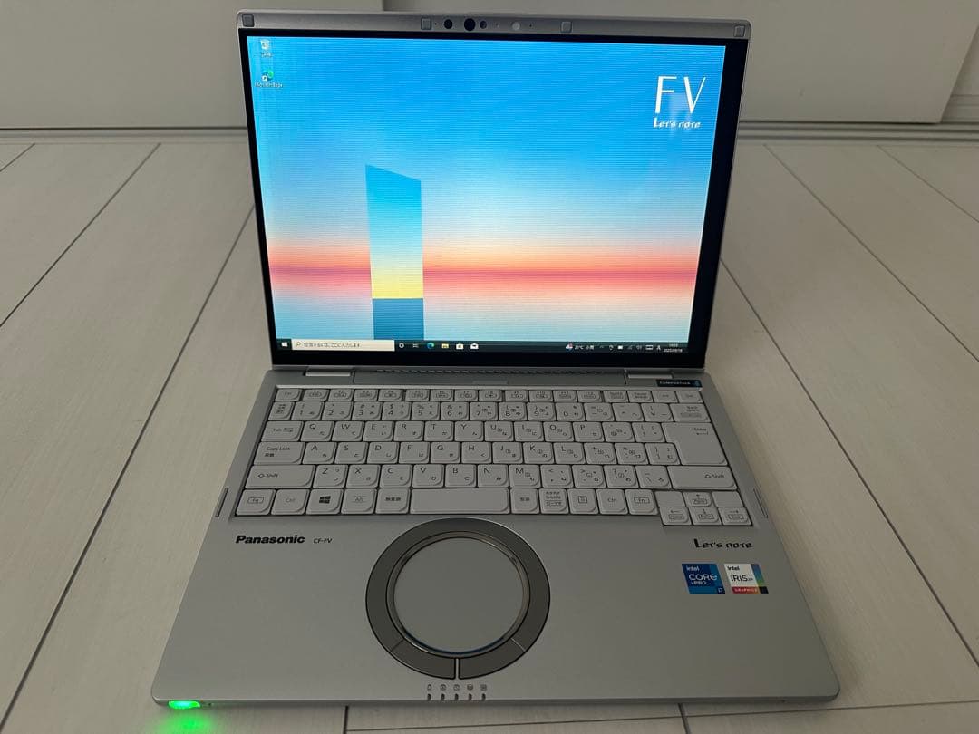 CF-FV1/32G/Corei7/512G/タッチパネル割れあり累計10時間の通販はau