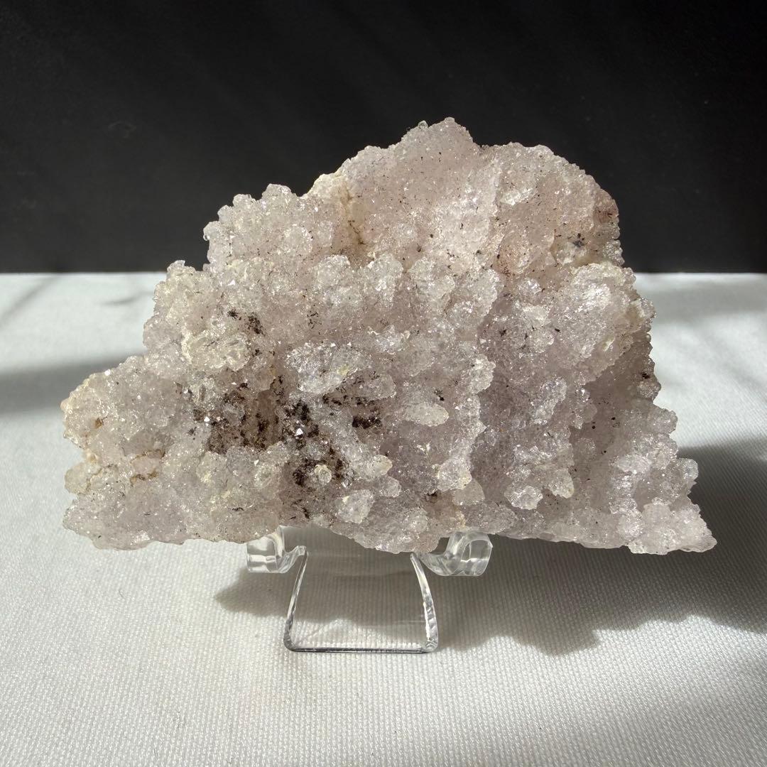 天然石シュガーアメジストの原石 置物 鉱物NO.022302 - メルカリ