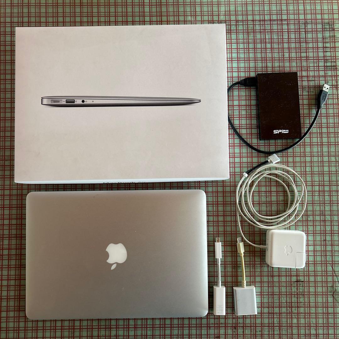 MacBookAir(Model A1466) オプション品 2012年頃に購入 MacBookAir(Model A1466) オプション品 2012年頃に購入 - メルカリ