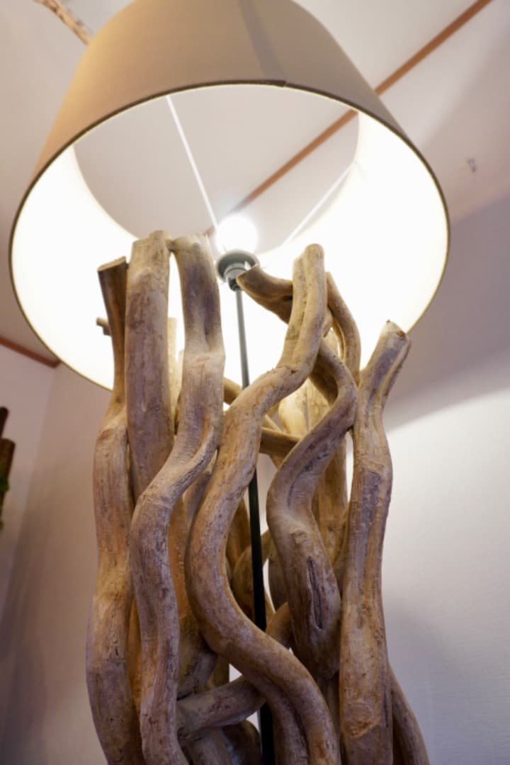 KARE スカルトラ フロアランプ 流木風 天然木 - メルカリ