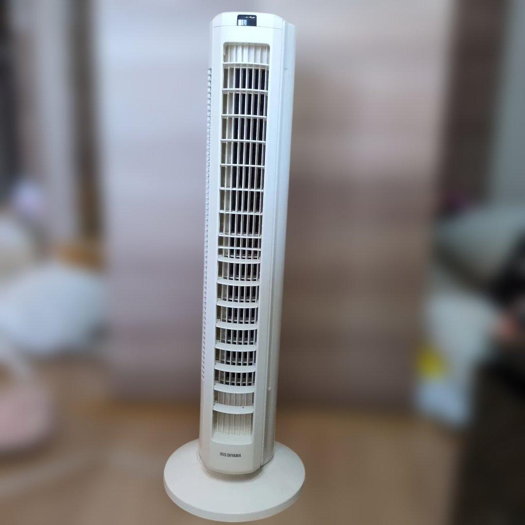 IRIS OHYAMA タワーファン ホワイト IRIS OHYAMA（アイリスオーヤマ） タワーファン 扇風機 冷風機 左右首